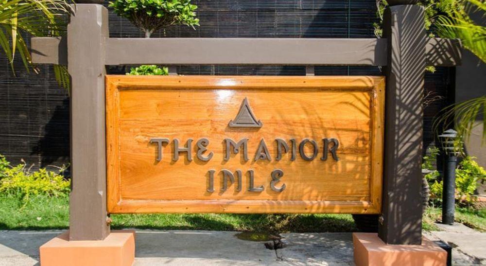 The Manor Hotel 娘瑞 外观 照片