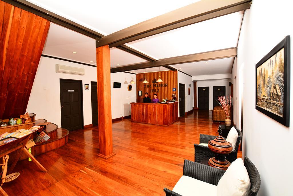 The Manor Hotel 娘瑞 外观 照片
