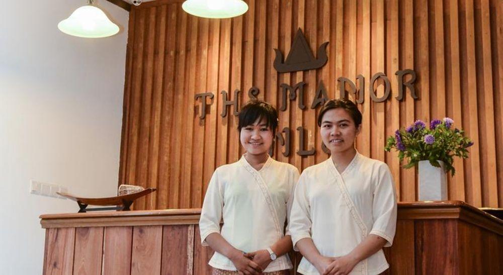 The Manor Hotel 娘瑞 外观 照片